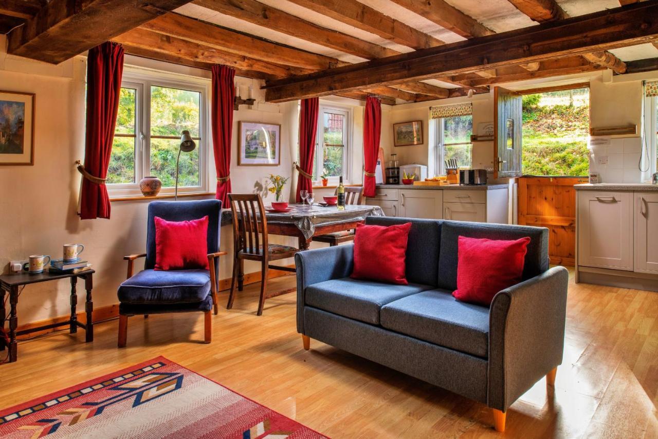 Finest Retreats - Great Cantal Granary Llandrindod Wells Exterior photo